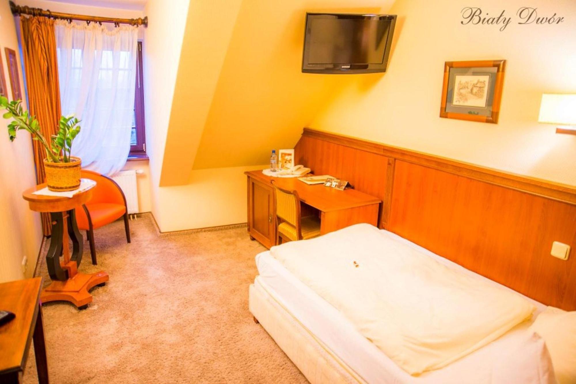 Bialy Dwor Bed and Breakfast Kwidzyn Eksteriør billede