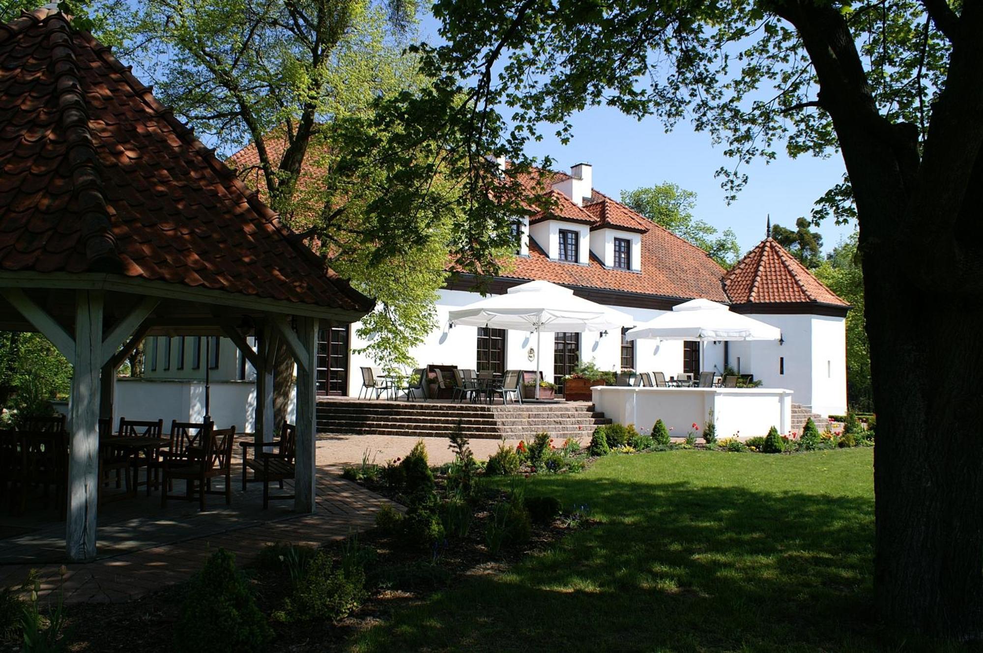 Bialy Dwor Bed and Breakfast Kwidzyn Eksteriør billede